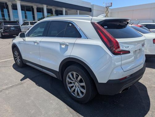 2019 Cadillac XT4 FWD Premium Luxury