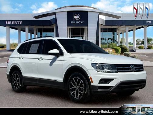 Pure White 2021 Volkswagen Tiguan 2.0T SE