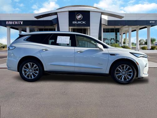 2023 Buick Enclave Avenir