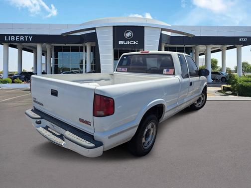 1999 GMC Sonoma SLS