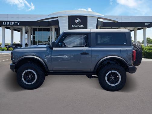 2022 Ford Bronco Base