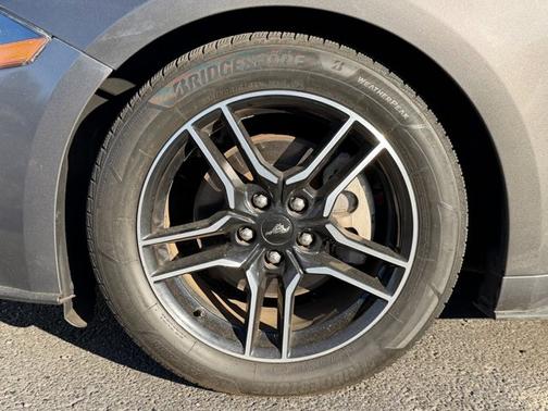 2021 Ford Mustang EcoBoost