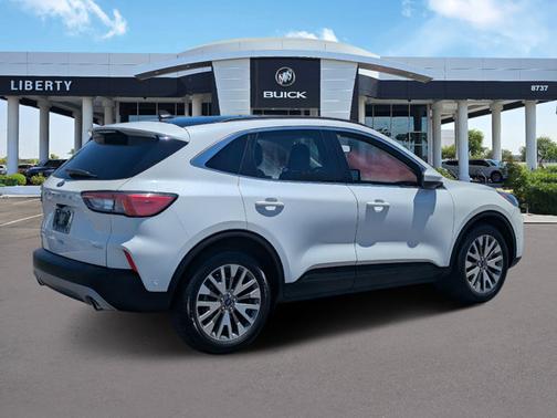 2021 Ford Escape Titanium