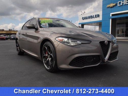 Photo 1 of 27 of 2019 Alfa Romeo Giulia Ti