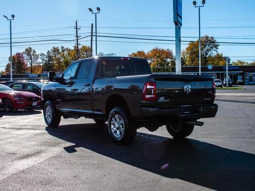 2024 RAM 2500 Laramie Crew Cab 4x4 6'4' Box