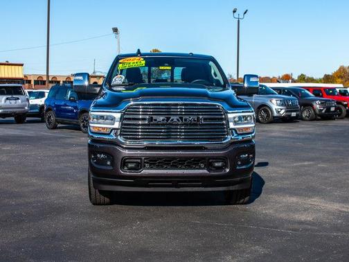 2024 RAM 2500 Laramie Crew Cab 4x4 6'4' Box