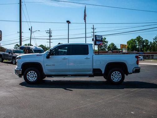 2024 Chevrolet Silverado 2500 LT