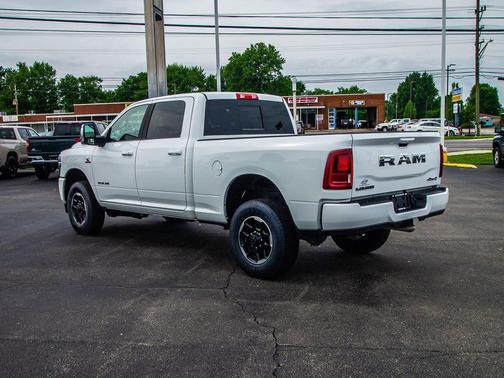 Bright White Clearcoat 2026 RAM 2500 Laramie Crew Cab 4x4 6'4' Box