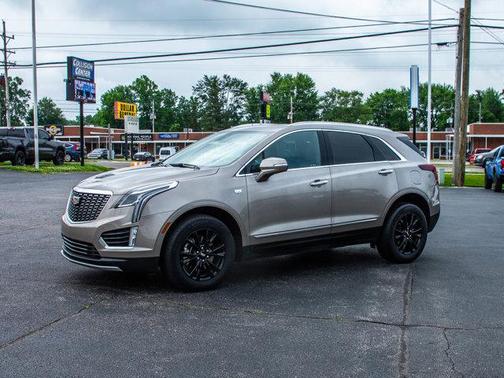 2022 Cadillac XT5 Premium Luxury