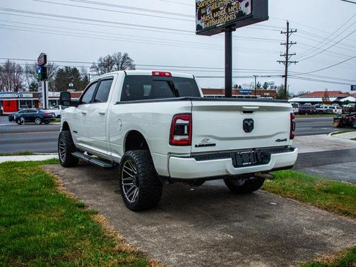 2024 RAM 2500 Laramie Crew Cab 4x4 6'4' Box