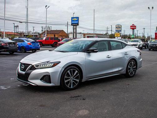 2023 Nissan Maxima SV Xtronic CVT