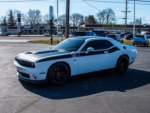 2022 Dodge Challenger R/T Scat Pack