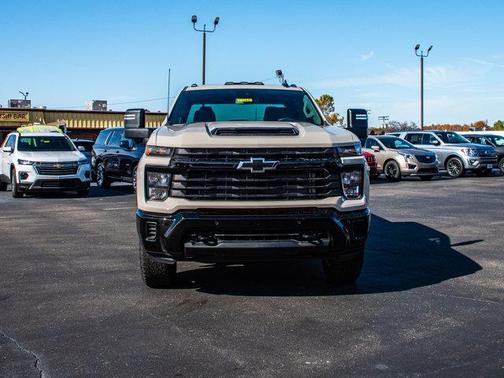 2026 Chevrolet Silverado 2500 Custom