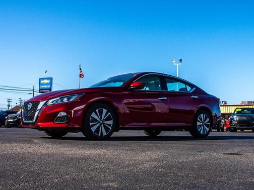 2022 Nissan Altima 2.5 SV