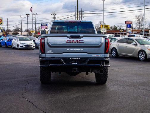 2024 GMC Sierra 2500 AT4X