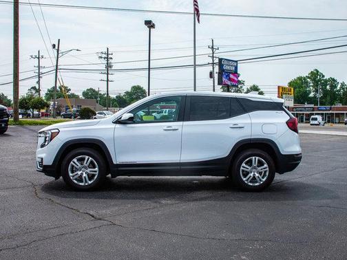 2024 GMC Terrain SLE