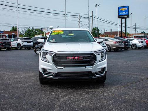 2024 GMC Terrain SLE