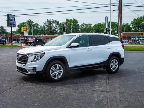2024 GMC Terrain SLE