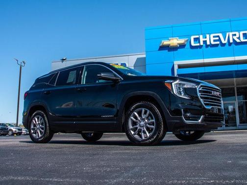 2024 GMC Terrain SLT