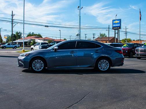 2017 Lexus ES 350 Base