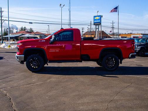 2025 Chevrolet Silverado 2500 LT