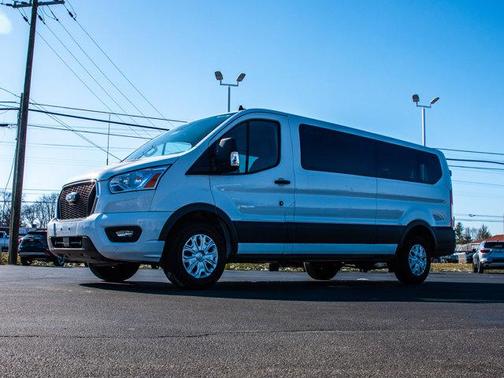 2022 Ford Transit-350 XLT