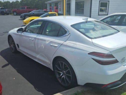 2023 Genesis G70 2.0T AWD