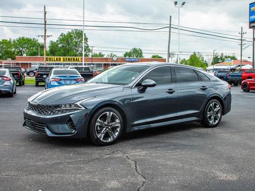 2022 Kia K5 EX