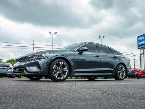 2022 Kia K5 EX