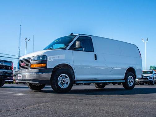 2023 GMC Savana 2500 Work Van