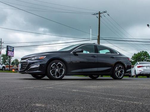 2022 Chevrolet Malibu FWD LT