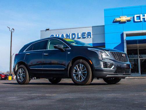 2022 Cadillac XT5 Premium Luxury