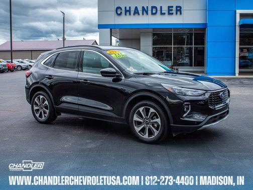 2023 Ford Escape Platinum