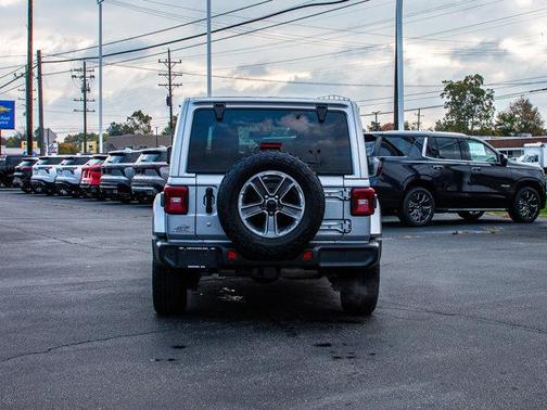 2020 Jeep Wrangler Unlimited Sahara