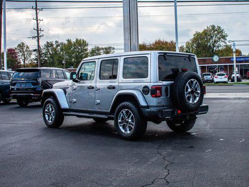 2020 Jeep Wrangler Unlimited Sahara
