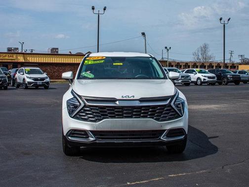 2024 Kia Sportage LX