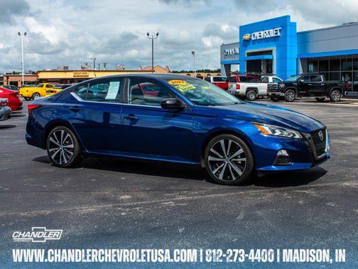 2022 Nissan Altima SR FWD