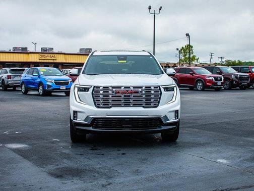 2024 GMC Acadia Denali