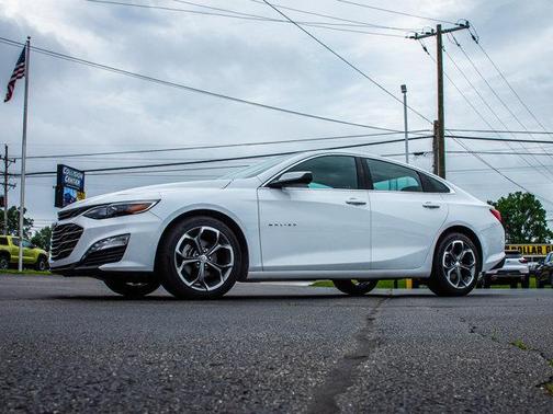 2024 Chevrolet Malibu FWD 1LT