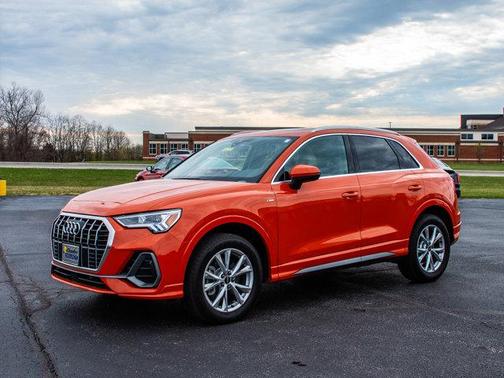 2023 Audi Q3 Premium 45 TFSI S line quattro Tiptronic