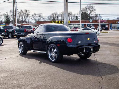 2004 Chevrolet SSR LS