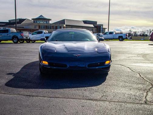 2000 Chevrolet Corvette Base