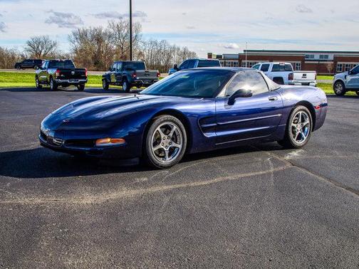 2000 Chevrolet Corvette Base