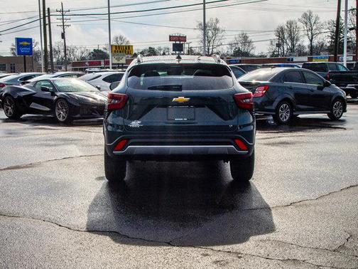 Cypress Gray 2026 Chevrolet Trax LT