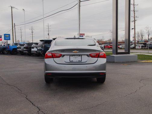 2024 Chevrolet Malibu FWD 1LT
