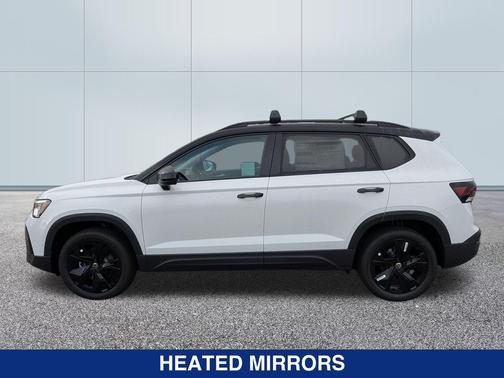 2025 Volkswagen Taos SE Black