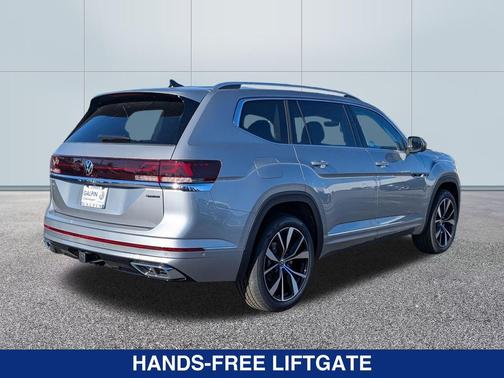 Silver Mist Metallic 2026 Volkswagen Atlas 2.0T SEL Premium R-Line 4MOTION