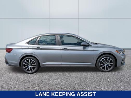 2025 Volkswagen Jetta 1.4T SE
