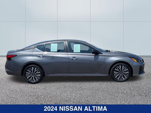 Gun Metallic 2024 Nissan Altima 2.5 SV