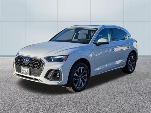 2022 Audi Q5 45 S line Premium Plus